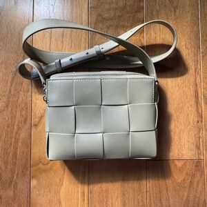 ❌ SOLD ❌ Bottega Veneta Cassette Camera Bag Travertine